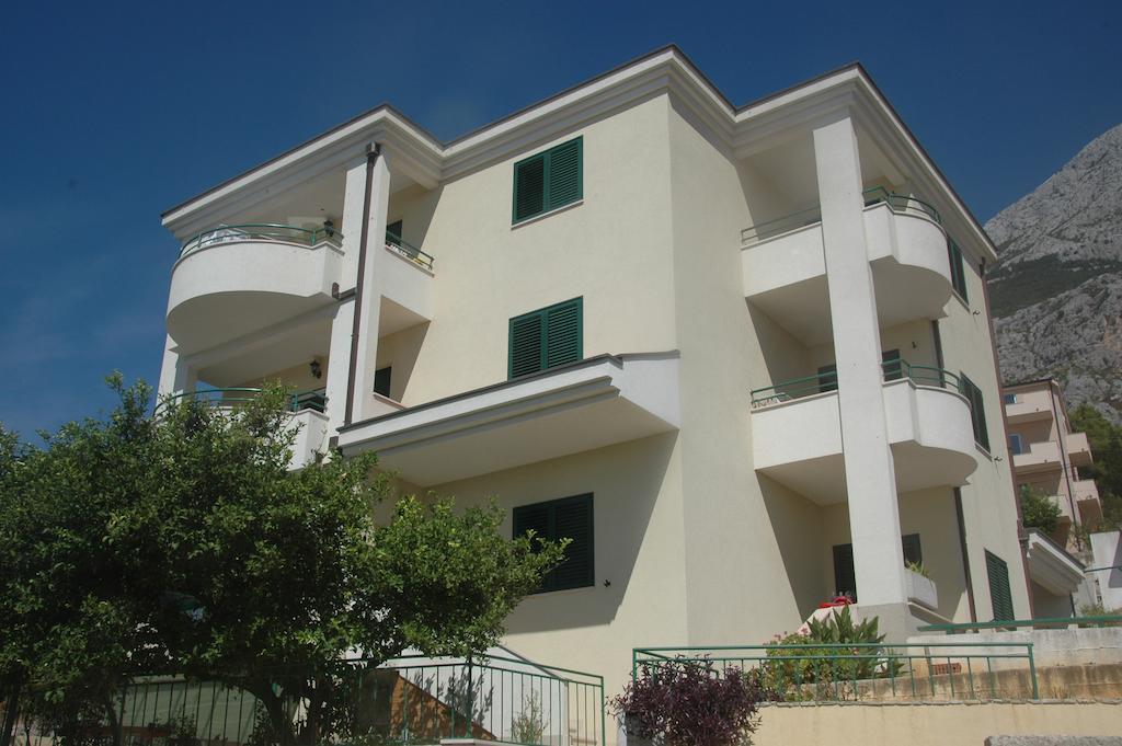 Katarina 2 * Makarska