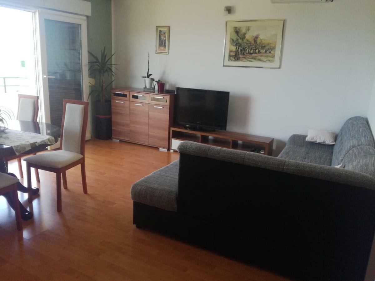 Katarina 2 Apartment Makarska